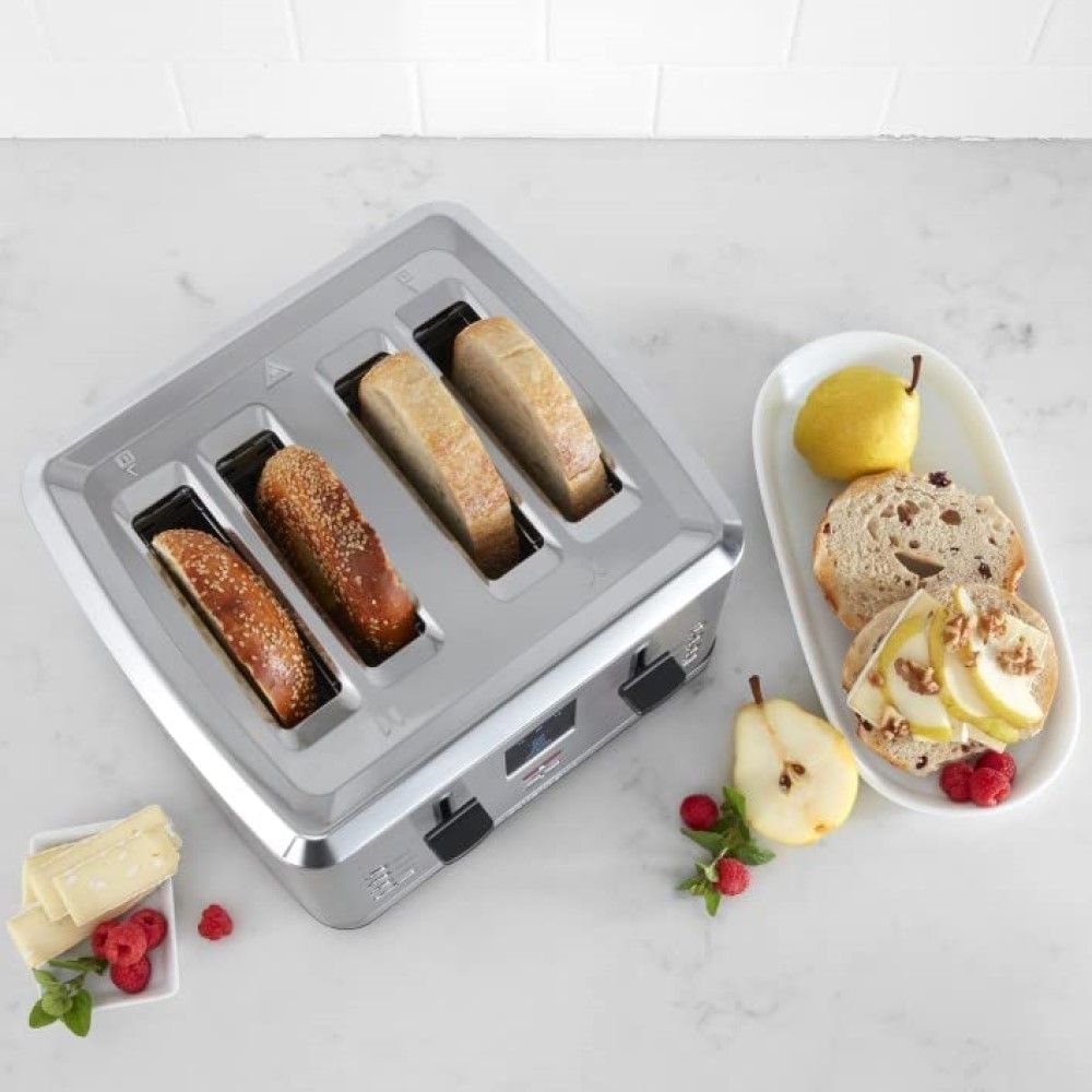  Cuisinart 4-Slice Digital Toaster With MemorySet Feature