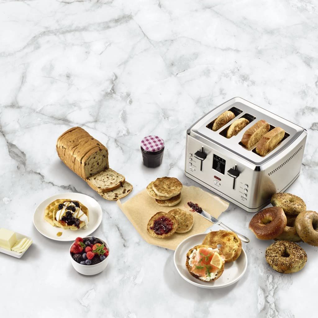  Cuisinart 4-Slice Digital Toaster With MemorySet Feature