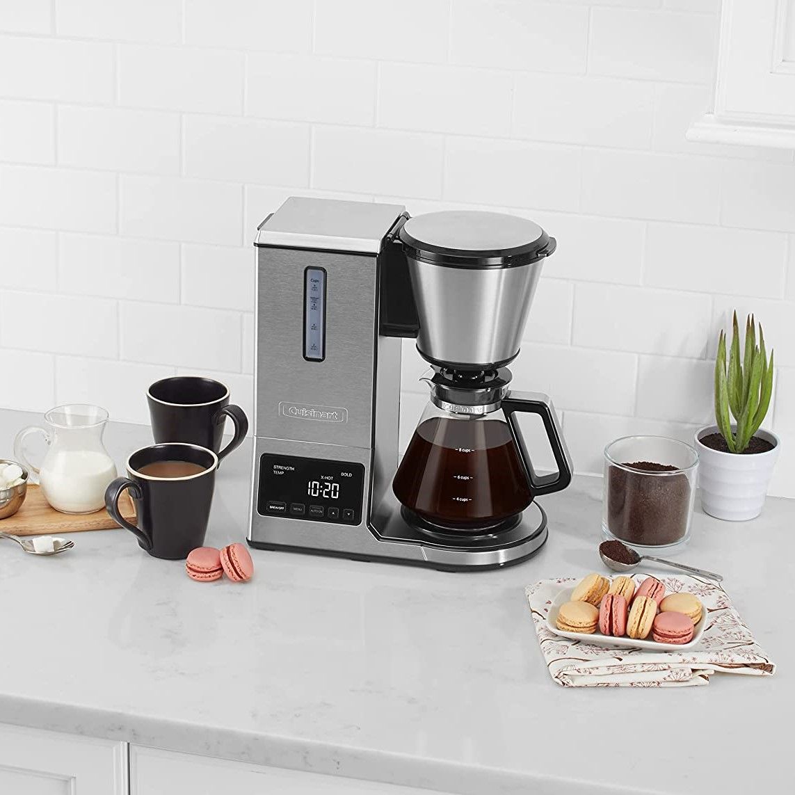  Cuisinart PurePrecision 8-Cup Pour-Over Coffee Maker With Glass Carafe