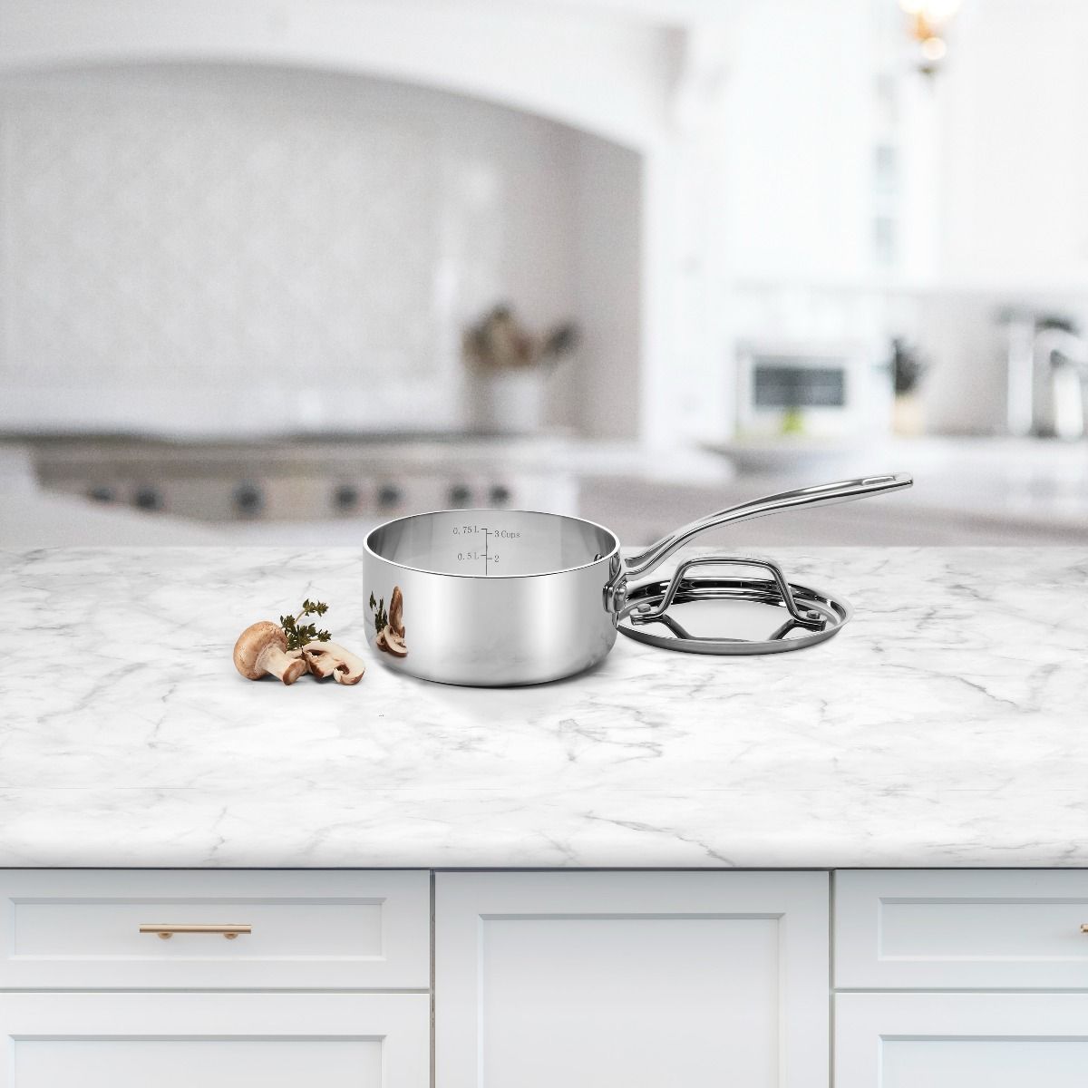  Cuisinart Custom-Clad 5-Ply Stainless Steel Saucepan With Lid | 1 Qt.