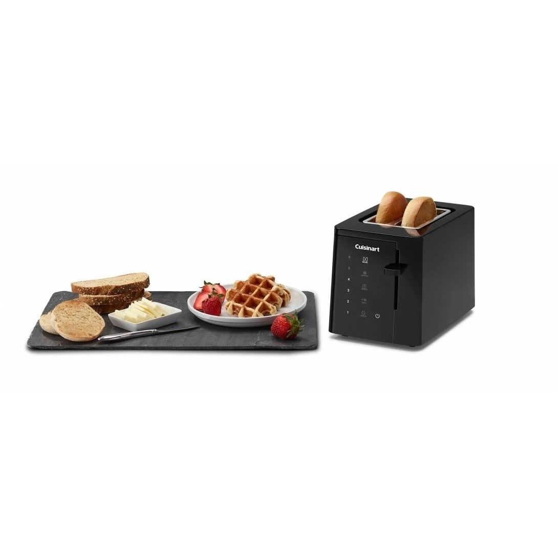  Cuisinart 2-Slice Touchscreen Toaster