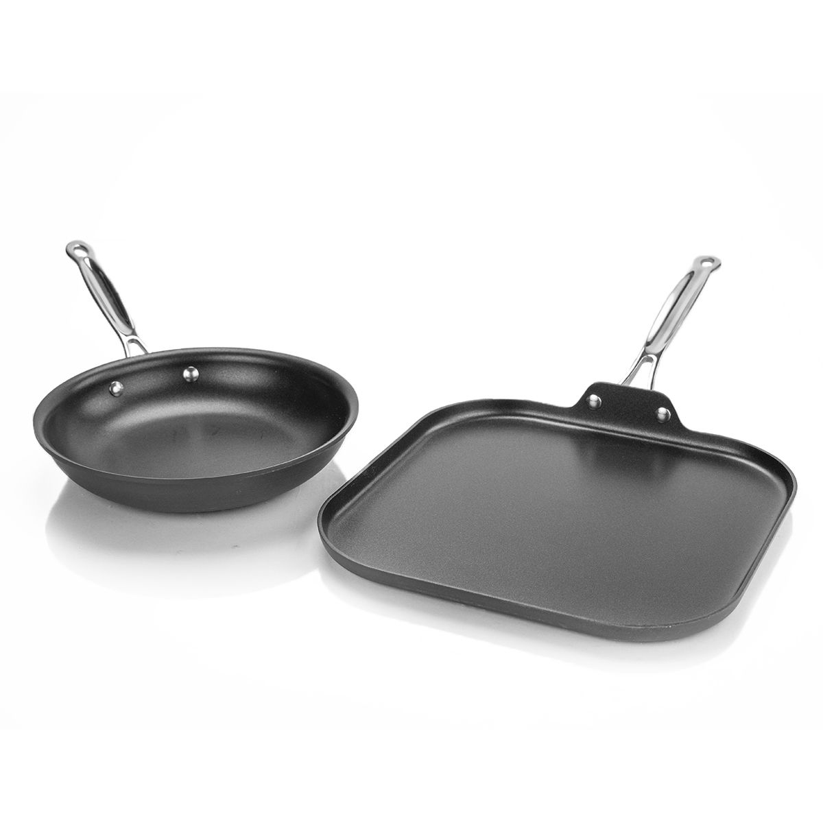  Cuisinart Chef's Classic Hard Anodized Nonstick Cookware Set | 2-piece