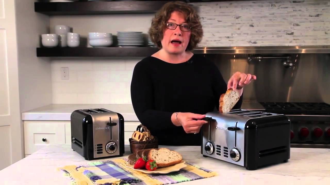 Cuisinart 4-Slice Compact Toaster | Black