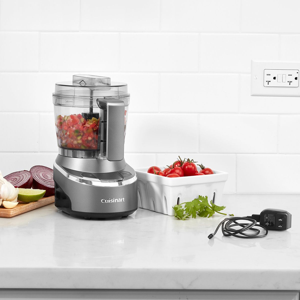  Cuisinart 4-Cup EvolutionX Cordless Rechargeable Mini Chopper | Dark Grey