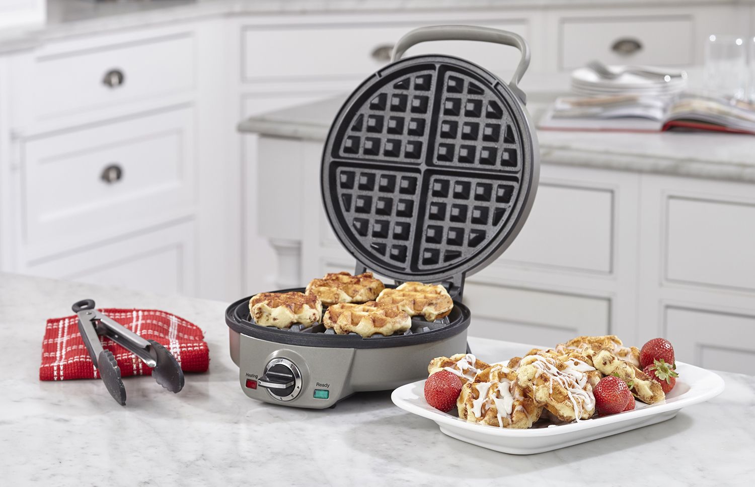  Cuisinart 4-Slice Square Belgian Waffle Maker | Round